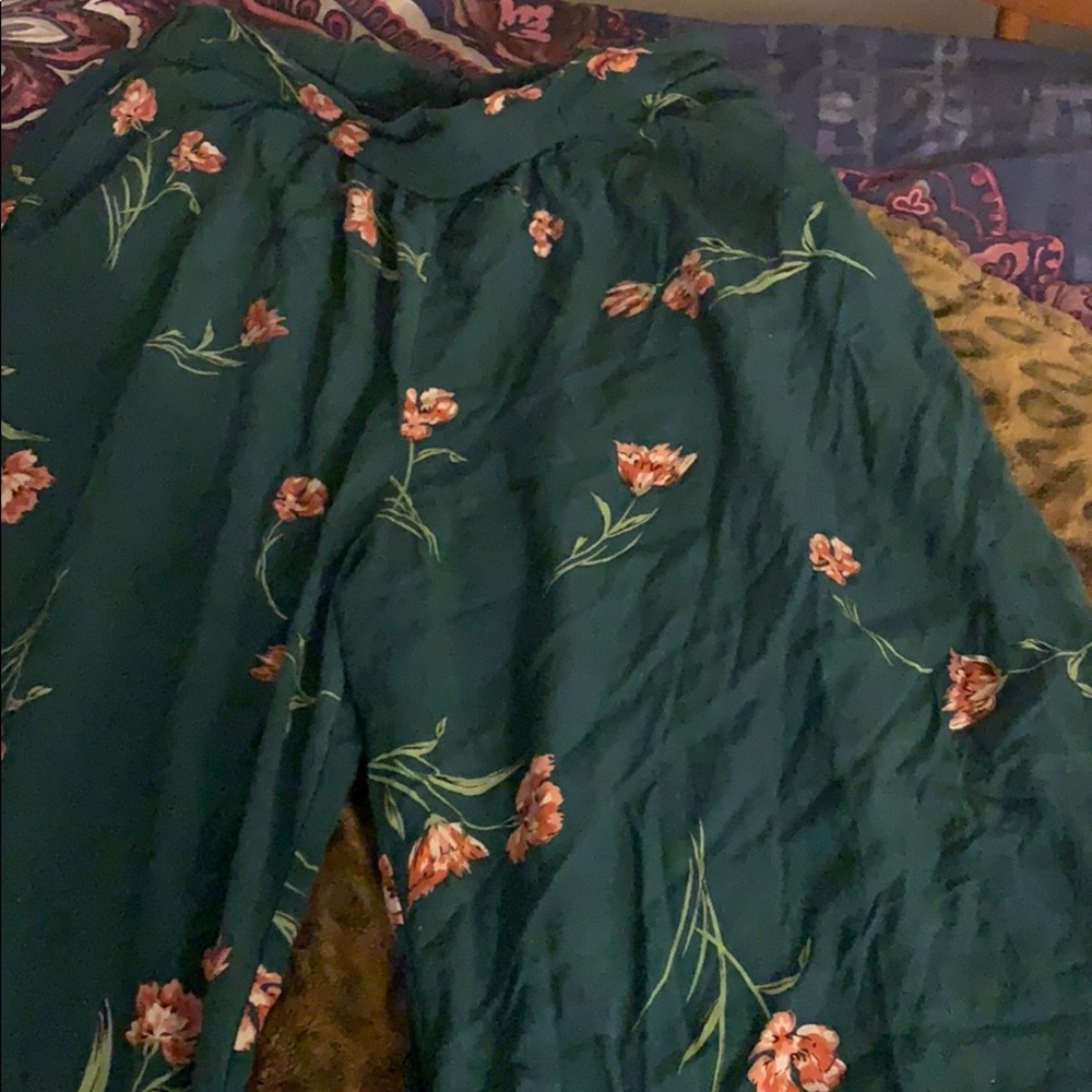 Pants - Picture 2 of 3